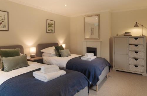 Hertford House | The Walled Garden at Woodhall Estate