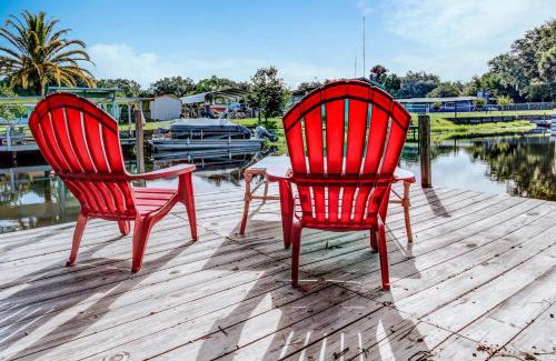 Inverness House | The Water Lily Lodge