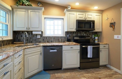 Bayshore Gardens House | The Water's Edge in Bradenton