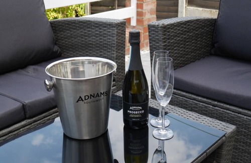 Southwold House | The Waverley - Family & Pet Friendly Home