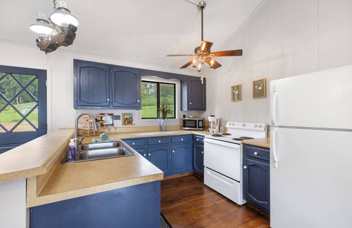 Hiawassee House | The Weathered Porch by Chatuge Home Concierge Lakeside Retreat w/Private Dock, Deck & Mountain Views