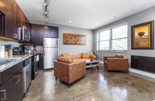 Roanoke Apartment | The West End Flats Su