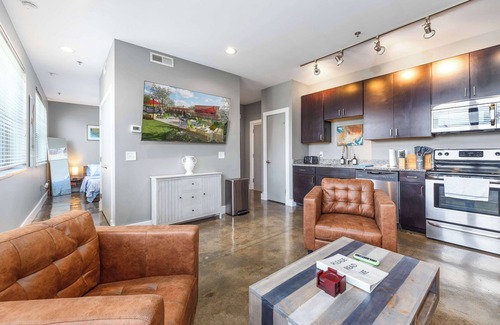 Roanoke Apartment | The West End Flats Su