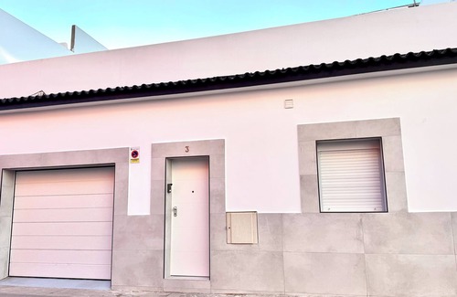 Vecindario House | The White House