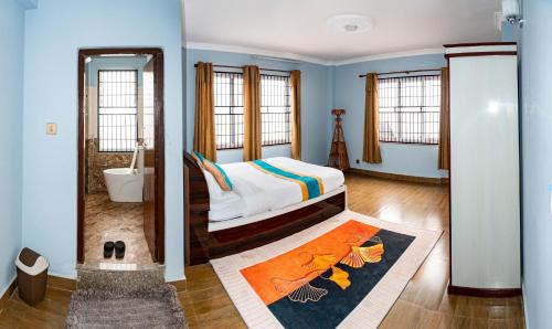 Kathmandu Villa | The White House Villa 8 bedroom with Swimming Pool