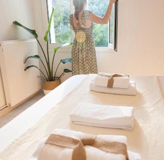 Poros Hotel | The White Rose Hotel