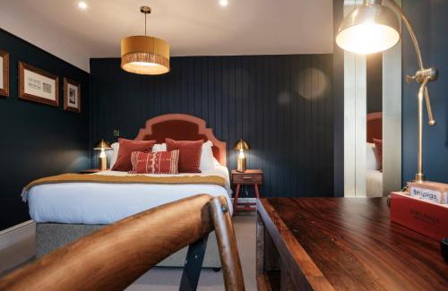 Southampton City Centre Hotel | The White Star Tavern