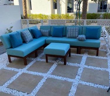 Al-Fujairah Villa | The White villa