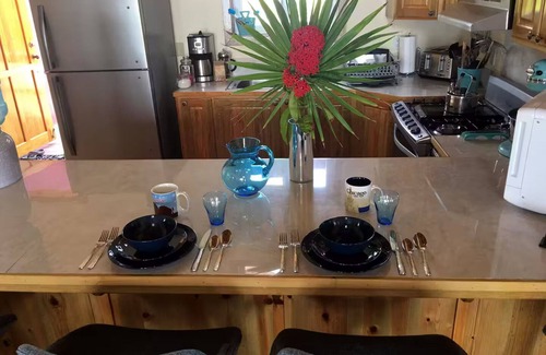 Isla de Utila House | The Whole Hibiscus - Pool & Ocean Front!