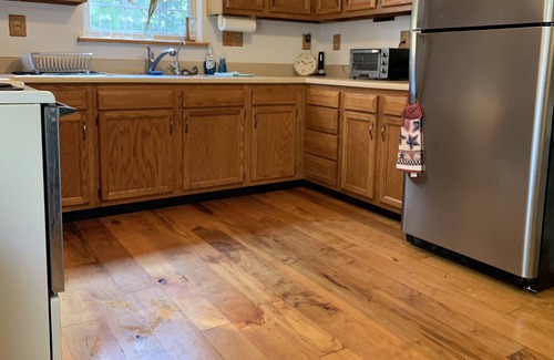 Union Mills House | The willow near lake Lure and Chimney Rock