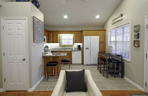 Rockwell Cottage | The WindWalker on Lake Hamilton - Kayak and Paddle Board Fun on the Lake!