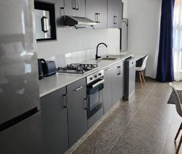 Port Edward House | The Wishing Well Guest House Self-Catering