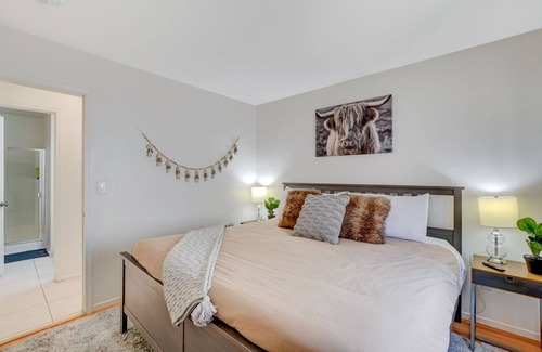 Rhodes Ranch House | The Yak Yak place