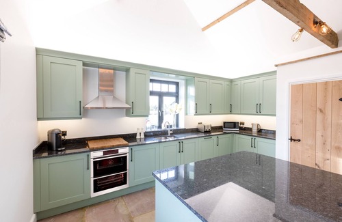 Little Stukeley Cabin | The Yard @ Pringle Farm