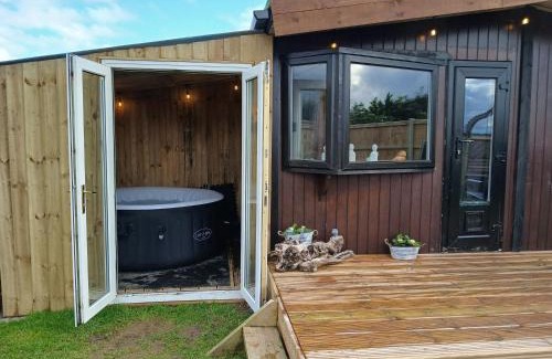 Ham Apartment | The Zen Den "With Lazy Spa"