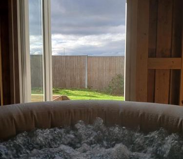 Ham Apartment | The Zen Den "With Lazy Spa"