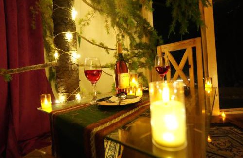 Banjar Apartment | Thecozynest Jacuzzi treehouse