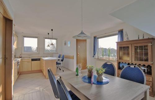 Silberstedt Apartment | Thiessen - Ferienwohnung mit sonnigem Balkon