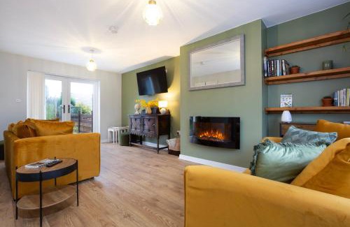 Worsthorne House | Thieveley Pike View