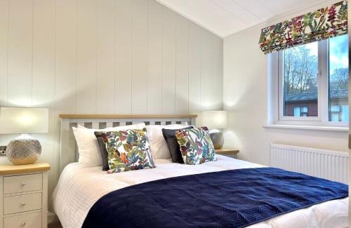 Troutbeck Bridge House | Thirlmere 4 Luxury Lodge at White Cross Bay Windermere