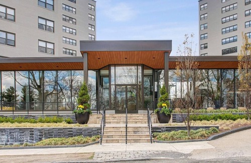 Germantown Apartment | This apartment is a 2 bedroom(s), 1 bathrooms, located in Philadelphia, PA.