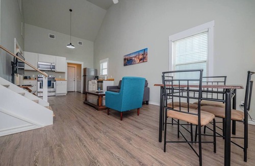 Fulton Cottage | This cottage is a 3 bedroom(s), 2 bathrooms, located in Rockport, TX.