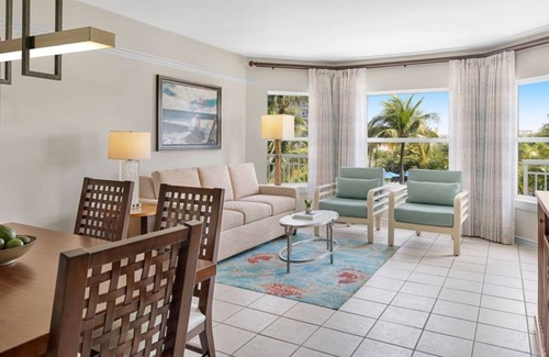 Palm Beach Resort | This discounted two-bedroom provides the perfect respite for the whole family.