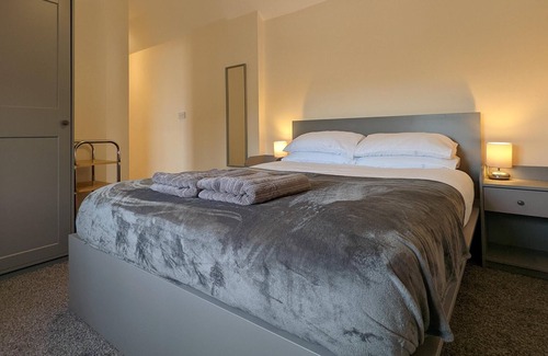 Treffynnon House | This house is a 1 bedroom(s), 1 bathrooms, located in Holywell, Wales.