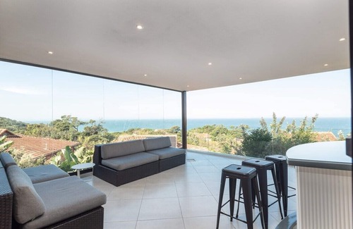 Port Zimbali House | This house is a 3 bedroom(s), 2 bathrooms, located in Dolphin Coast, KwaZulu-Natal.