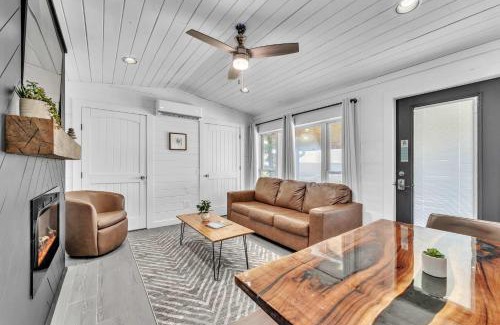 Bryant House | This is IT Cabin with a hot tub fire pit & indoor pool