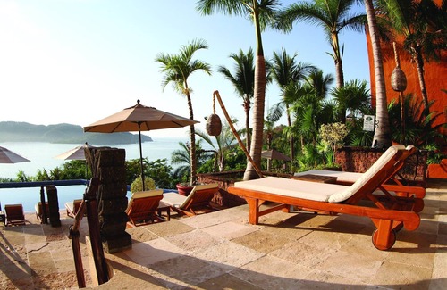 Almacen Resort | This resort & location is simply Heaven !