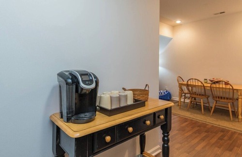 Open Gates House | This townhouse is a 4 bedroom(s), 3 bathrooms, located in Lexington, KY.