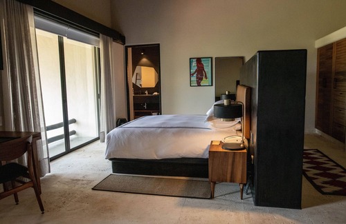 Ixtapa - Zihuatanejo Resort | Thompson Zihuatanejo, A Beach Resort, by Hyatt