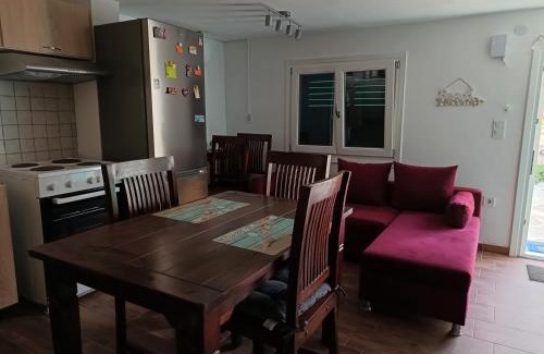 Posidonia House | Thor Freyjas of Poseidonia Syros Holiday House