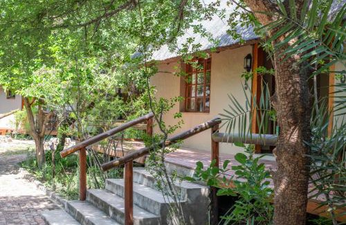 Thorny Bush Game Reserve Cabin | Thornhill Safari Lodge