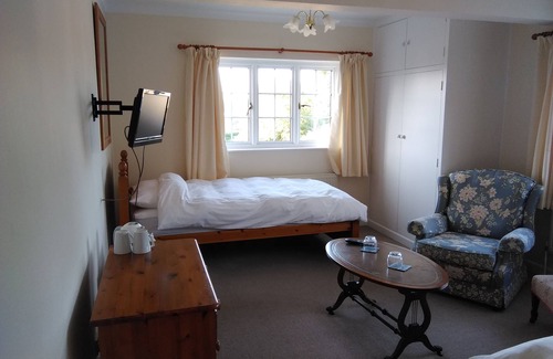 New Forest District Bed & Breakfast | Thorps Farm Bed and Breakfast