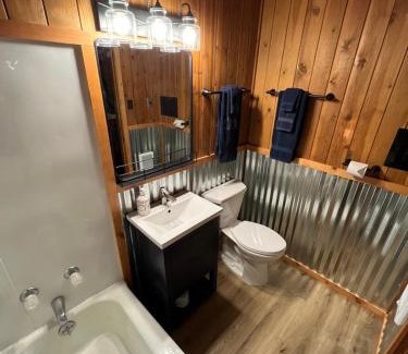 Red River Hotel | Three Bears Lodge