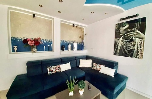 Constanta Apartment | Three-Bedroom Apartment - Vila Milunannn