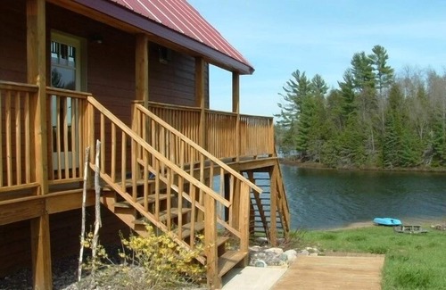 Munising Ski Chalet | Three bedroom chalet on Sixteen Mile Lake