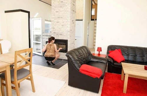 Tranum House | Three-Bedroom Holiday home in Brovst 23