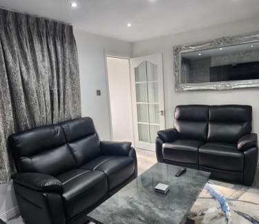 Belfast City Centre House | Three bedrooms Luxury City Centre Home