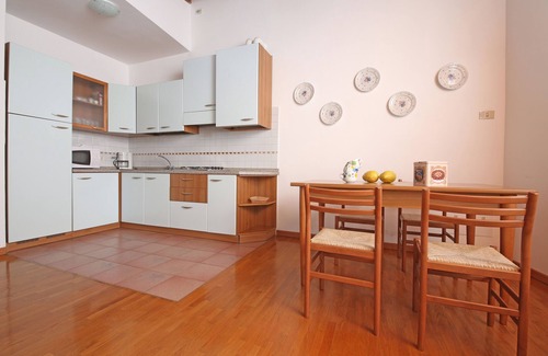 Gargnano Apartment | Three-room apartment Casa Caterina two minutes from the beach