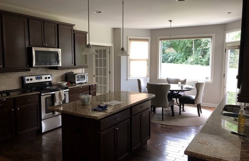 Maxwell House | Three story house with lake view: Sleeps 20