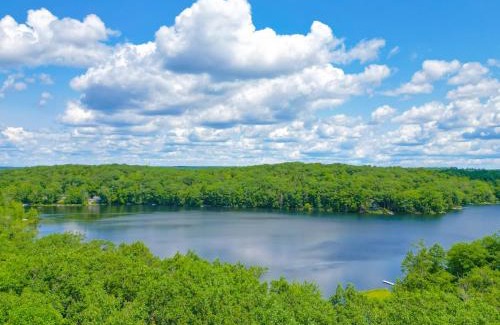 Otis Ski Chalet | Thrill & Chill Ski & Sauna In Winter Wonderland