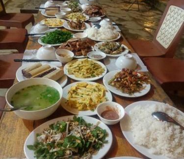 A Luoi Hotel | Thu May Homestay A Lưới