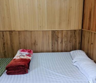 A Luoi House | Thu May Homestay Anor A Lưới