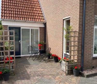 Den Burg Bed & Breakfast | Thuis op Texel