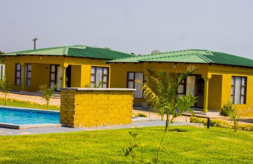 Thulamahashe Apartment | Thulamahashe Guest farm