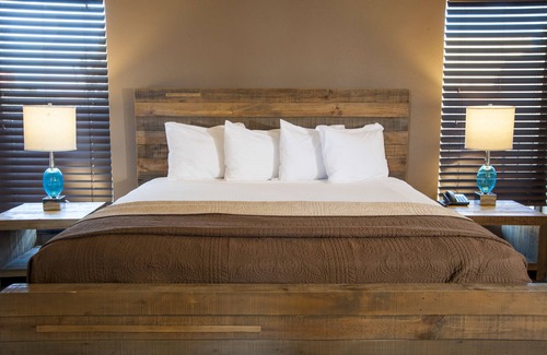 Gateway District Hotel | Thunderbird Hotel