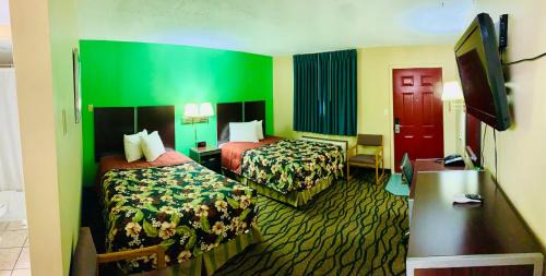 Liberal Hotel | Thunderbird Inn